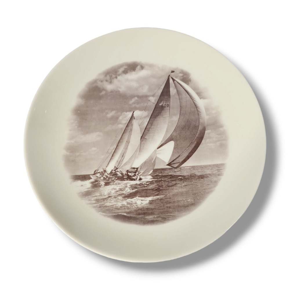 DELANO STUDIOS 1969 10 1/2" plate Yacht boat photo Lutine by M Rosenfeld & Son